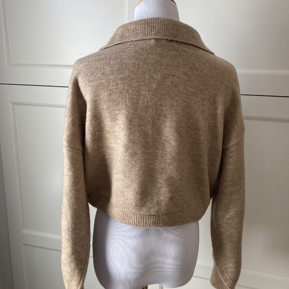 Dynamite cropped knit sweater - Picture 2 of 4